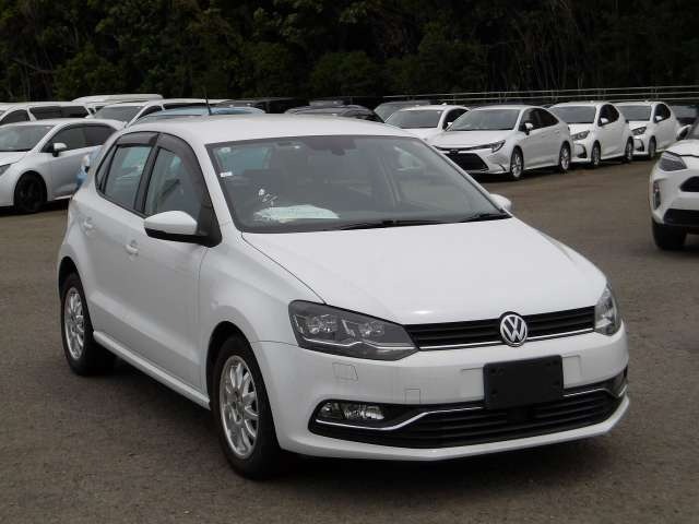 VOLKSWAGEN POLO 2017
