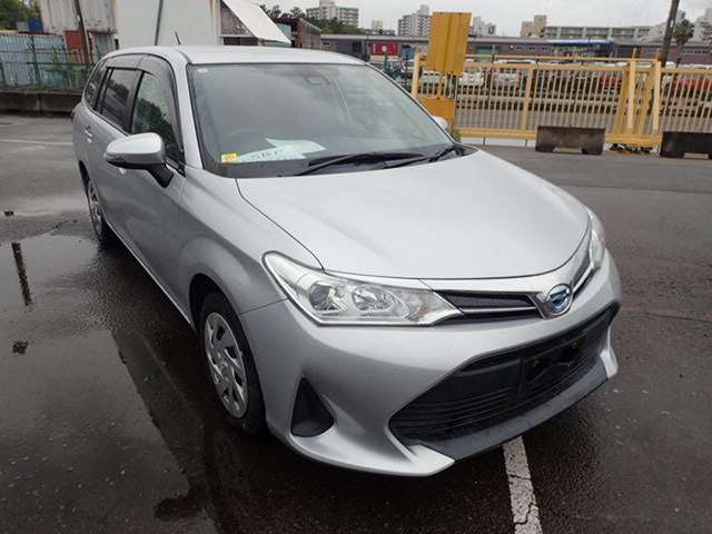 TOYOTA COROLLA FIELDER 2021