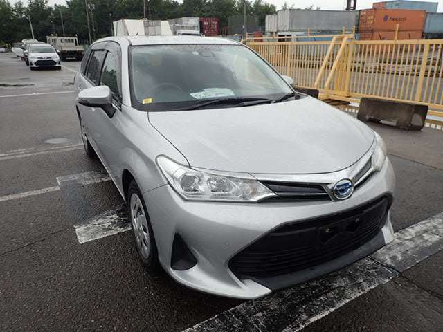 TOYOTA COROLLA FIELDER 2021