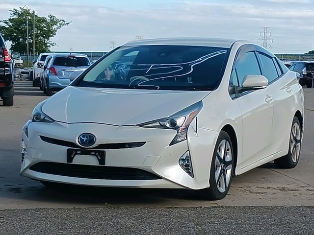 TOYOTA PRIUS photo 3
