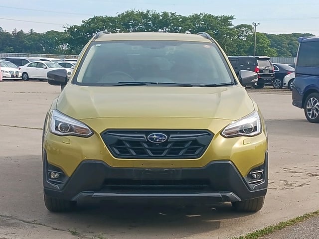SUBARU XV HYBRID photo 2