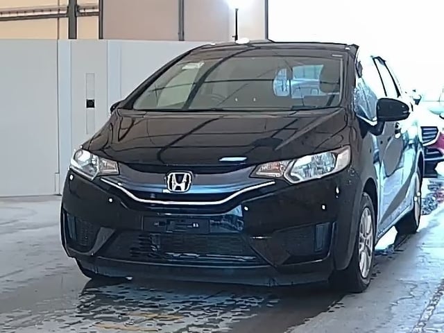 HONDA FIT photo 2