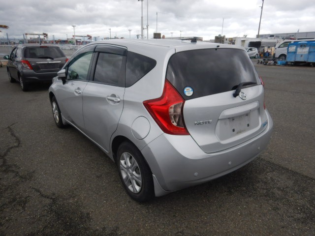 NISSAN NOTE photo 3