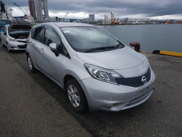 NISSAN NOTE 2015