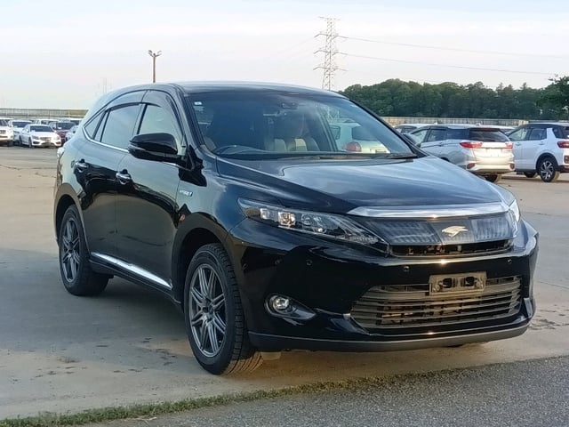 TOYOTA HARRIER HYBRID 2017