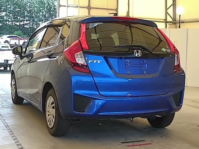 HONDA FIT photo 3