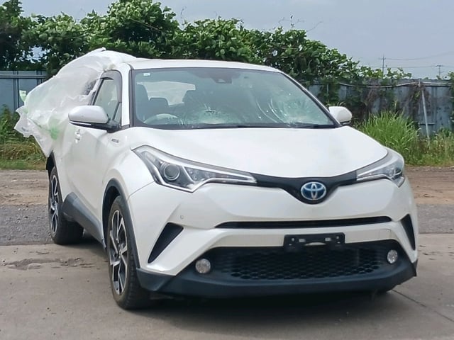TOYOTA C-HR 2017