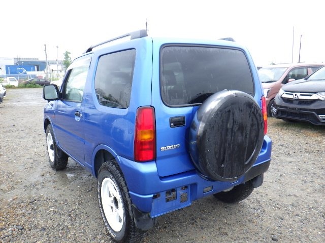 SUZUKI JIMNY photo 3