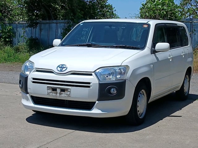 TOYOTA PROBOX VAN photo 3