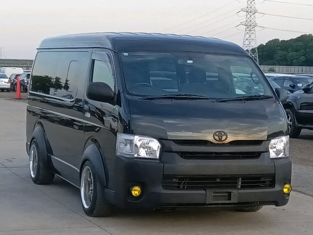 TOYOTA HIACE WAGON 2014