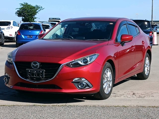 MAZDA AXELA photo 3