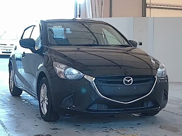 MAZDA DEMIO 2017