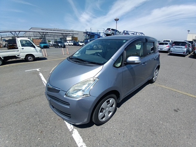 TOYOTA RACTIS photo 2