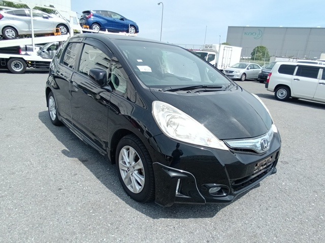 HONDA FIT HYBRID 2011