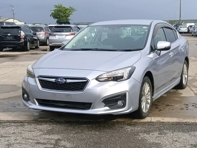 SUBARU IMPREZA G4 photo 3