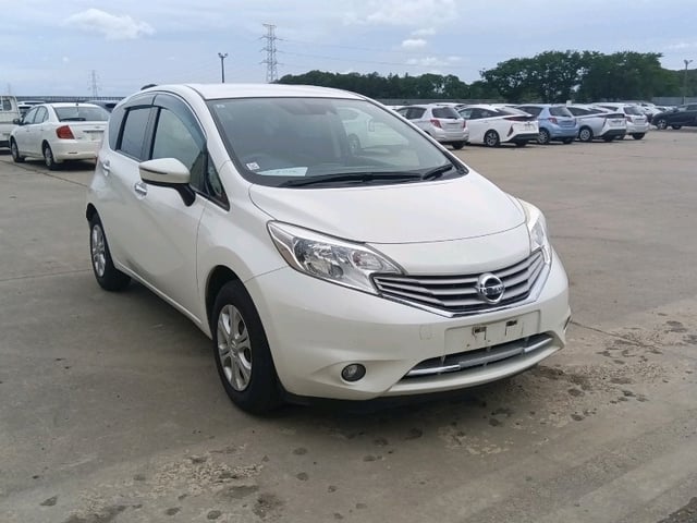 NISSAN NOTE 2015