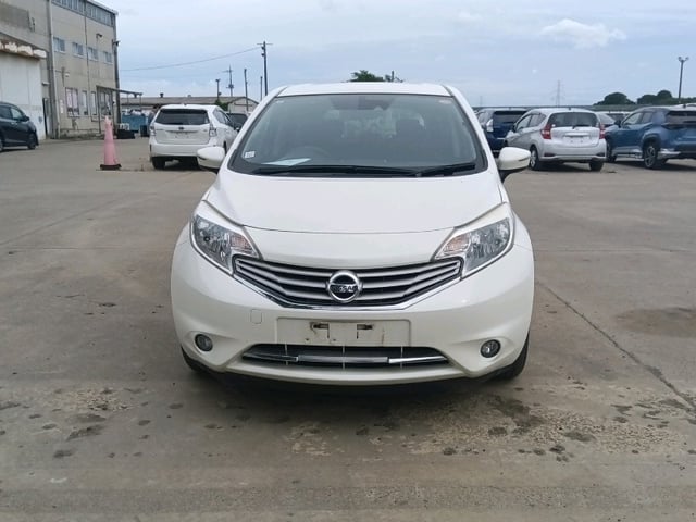 NISSAN NOTE photo 2