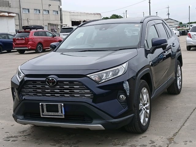 TOYOTA RAV4 photo 3