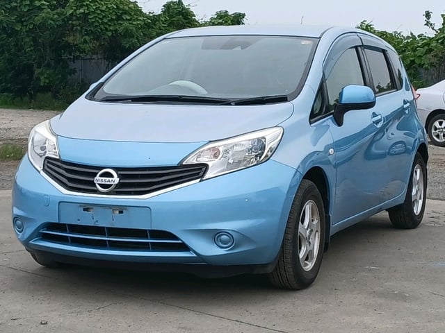 NISSAN NOTE photo 3