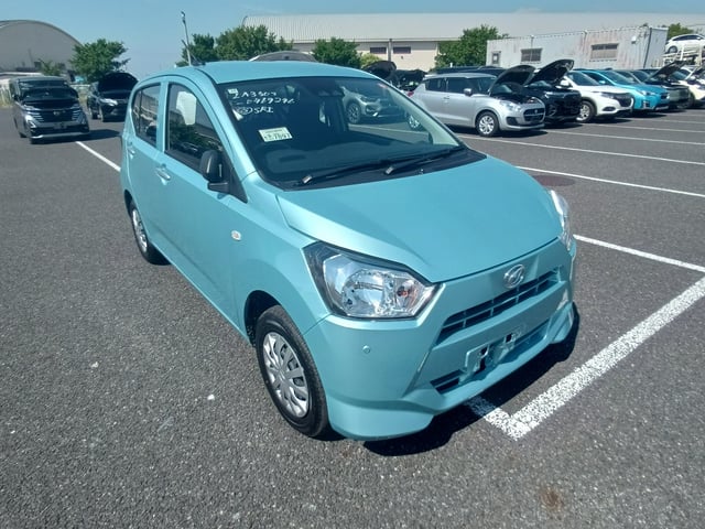 DAIHATSU MIRA ES 2025