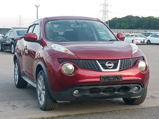 NISSAN JUKE 2010