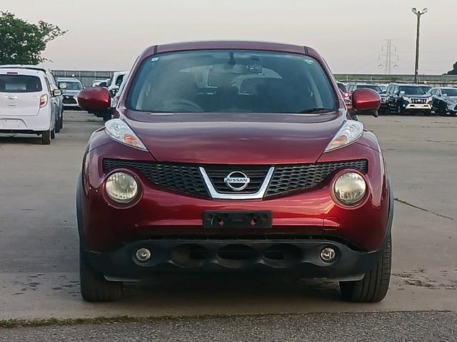 NISSAN JUKE photo 2