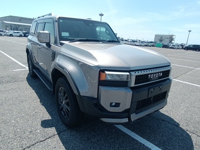 TOYOTA LAND CRUISER 250 2025