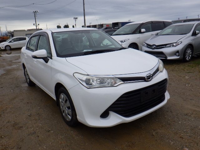 TOYOTA COROLLA AXIO 2016