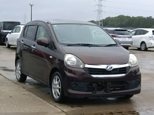 DAIHATSU MIRA ES 2014