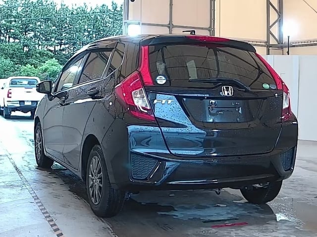 HONDA FIT photo 3