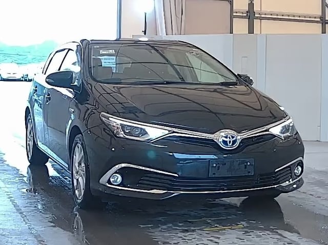 TOYOTA AURIS 2018