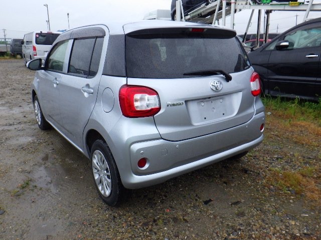 TOYOTA PASSO photo 3