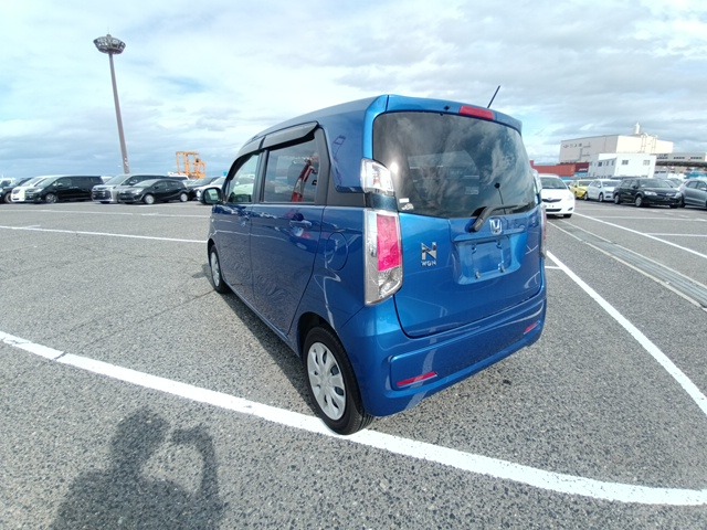 HONDA NWGN photo 3