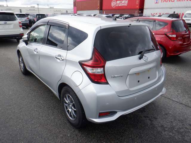 NISSAN NOTE photo 3