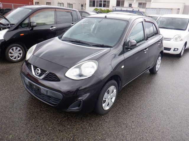 NISSAN MARCH photo 2
