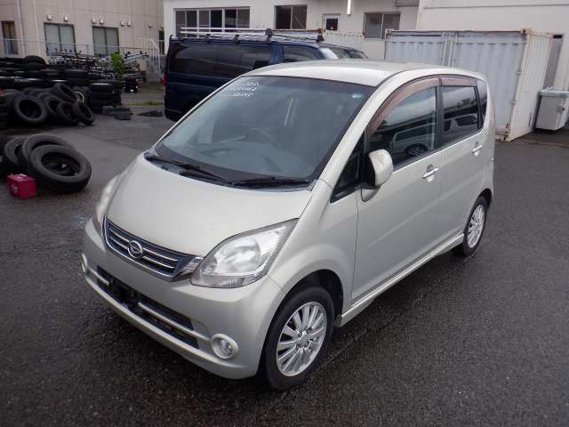 DAIHATSU MOVE photo 2