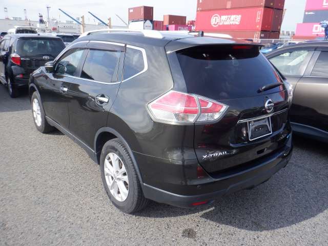 NISSAN XTRAIL photo 3