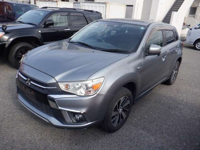 MITSUBISHI RVR photo 2