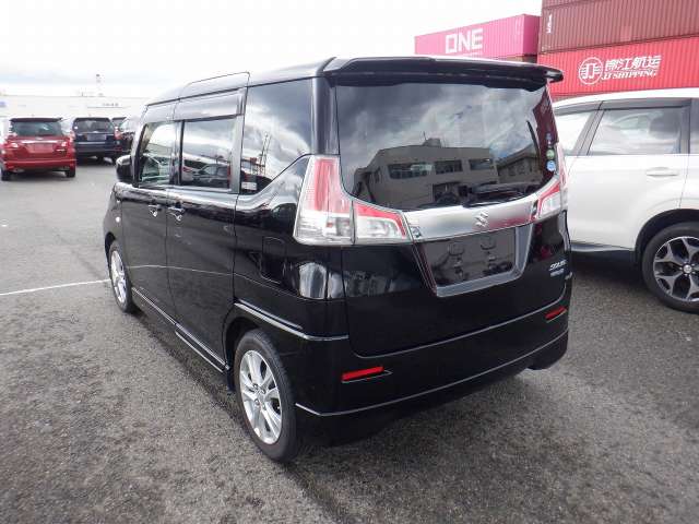 SUZUKI SOLIO photo 3