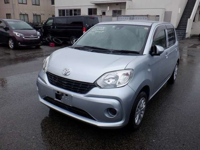 TOYOTA PASSO photo 2