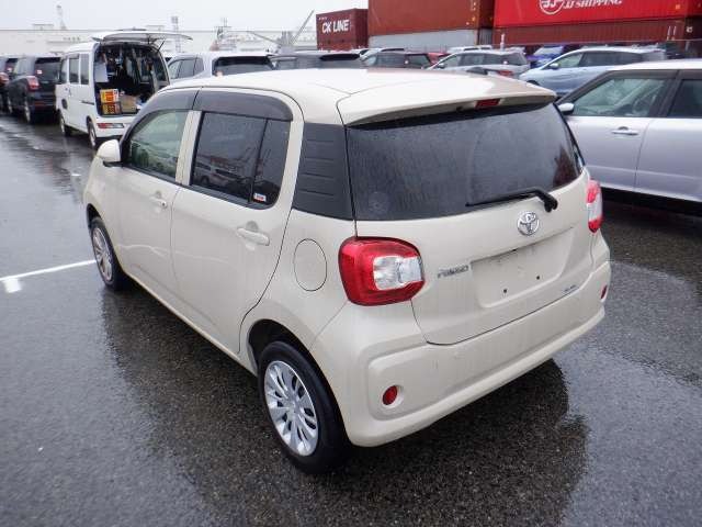 TOYOTA PASSO photo 3