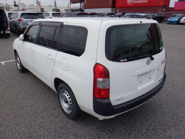 TOYOTA SUCCEED VAN photo 3