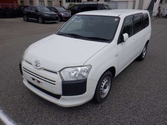 TOYOTA SUCCEED VAN photo 2