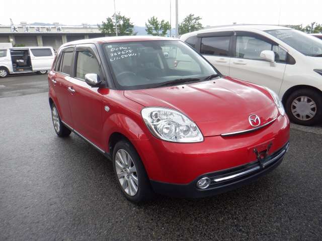 MAZDA VERISA 2013