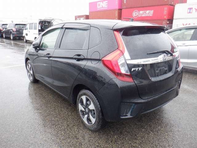 HONDA FIT HYBRID photo 3