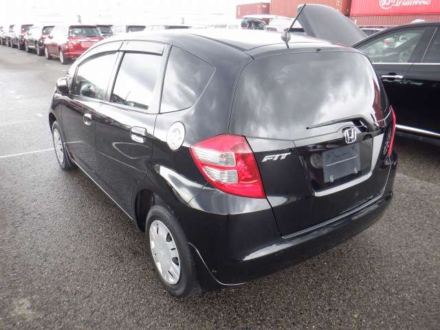 HONDA FIT photo 3