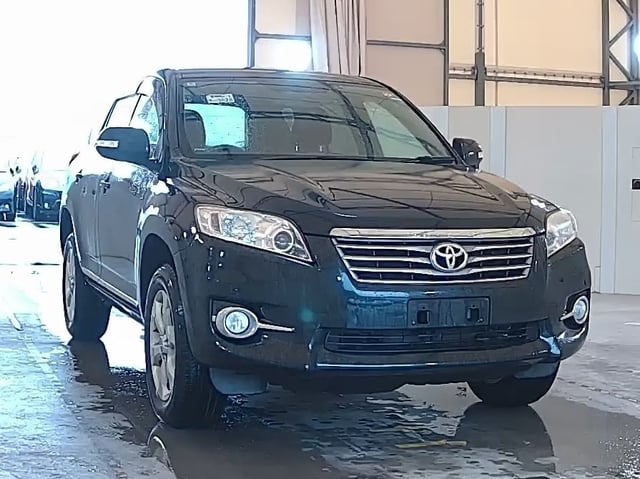 TOYOTA VANGUARD 2010