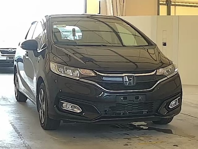 HONDA FIT HYBRID 2017