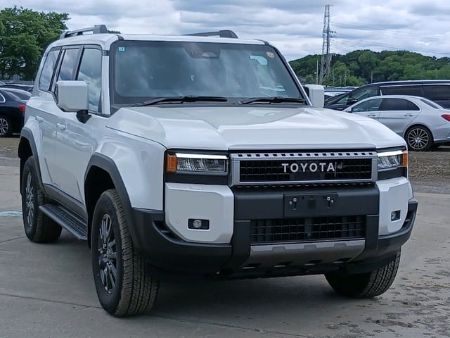 TOYOTA LAND CRUISER 250 2025
