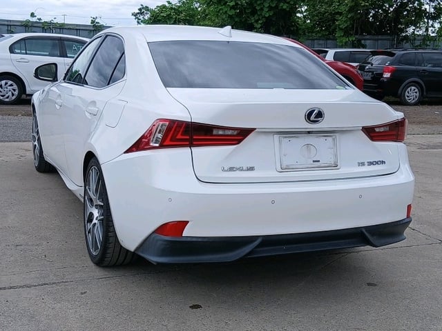 LEXUS IS 2013